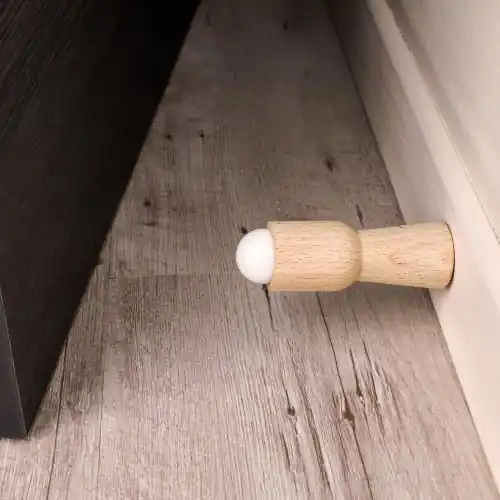 Satisfait Ou Remboursé Lot de 2 butées de porte à visser bois ALPERTEC effet bois – ALPERTEC