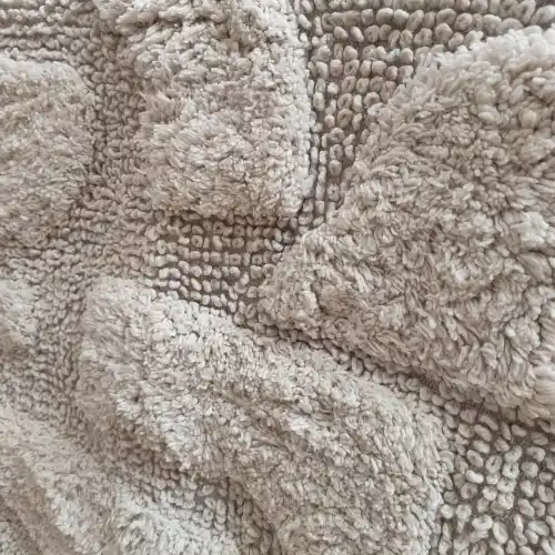 Vente Directe Tapis de bain l.50 x L.80 cm ivoire Tindou AZAO – AZAO