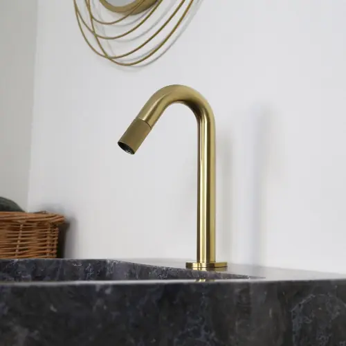 Offre Limitée Robinet lave-mains or brossé, eau froide, Esseline, ESSEBAGNO – ESSEBAGNO