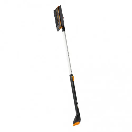 Nouvel Arrivage Brosse à neige télescopique - X-Series 96 à 121 cm - voiture SUV et utilitaire - FISKARS