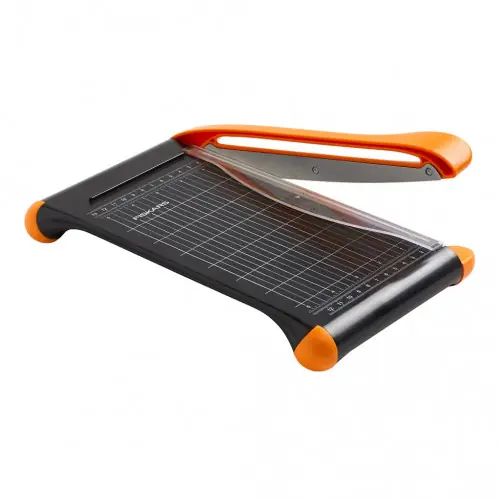 Seulement Aujourd'hui Guillotine à papier - Bypass 22,8 cm A5 - coupe précise bureau et loisirs créatifsGuillotine à papier - Bypass 22,8 cm A5 - coup - FISKARS