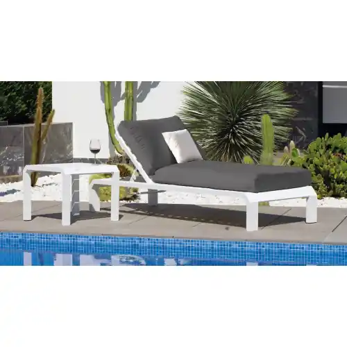 Bain de soleil avec table d’appoint – ZAFIRO-12 – Structure aluminium anthracite – Coussin LUX blanc – HEVEA Commander Vite