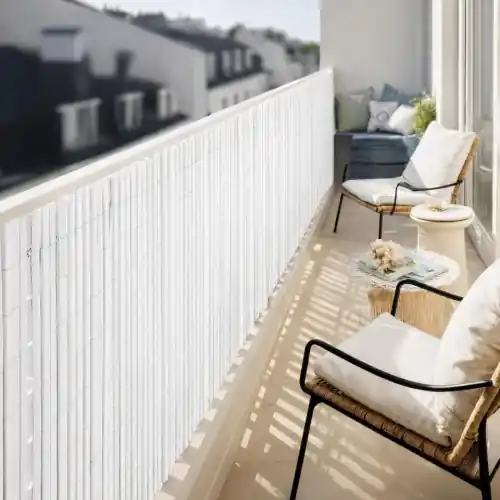 Expédié Aujourd'hui Canisse PVC double face blanche 1,5 x 3 m - 19 mm - 30 % recyclé - NORTENE