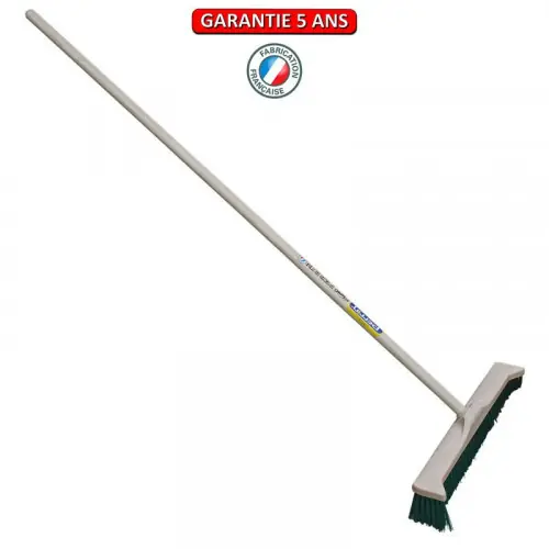 Remise Balai à pointes latérales 55 cm - Manche bois 1,50 m - BALDOZER voirie - PERRIN