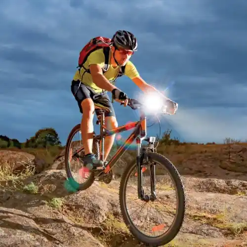 Expédié Aujourd'hui Lampe frontale rechargeable 170 lm 80 m mètres noire Xanlite - Sans marque